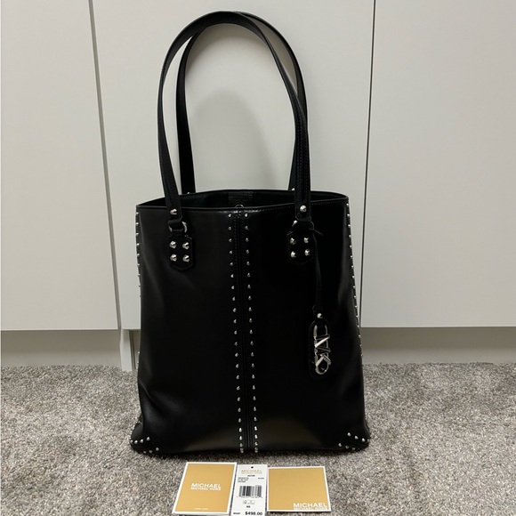 Sold Out - Picture 11 of 12